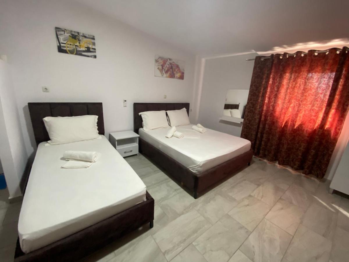 Full Moon Apartments Εξαμίλιο Εξωτερικό φωτογραφία